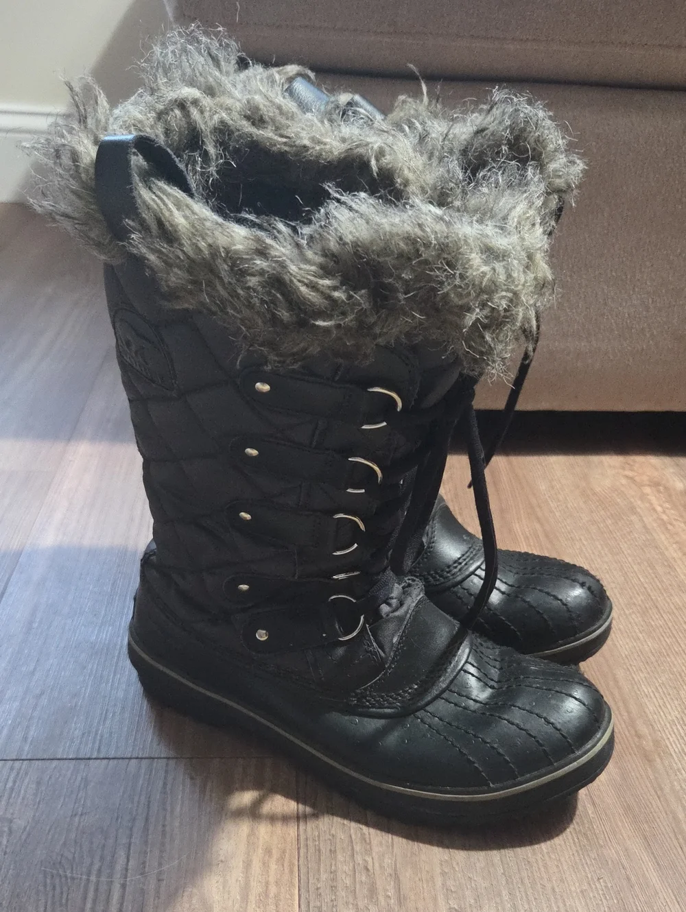 Women's Sorel Black Fur-Trim Winter Boots